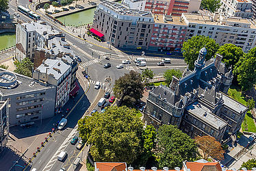 Vue aérienne du centre administratif et de l'hôtel de ville de Pantin